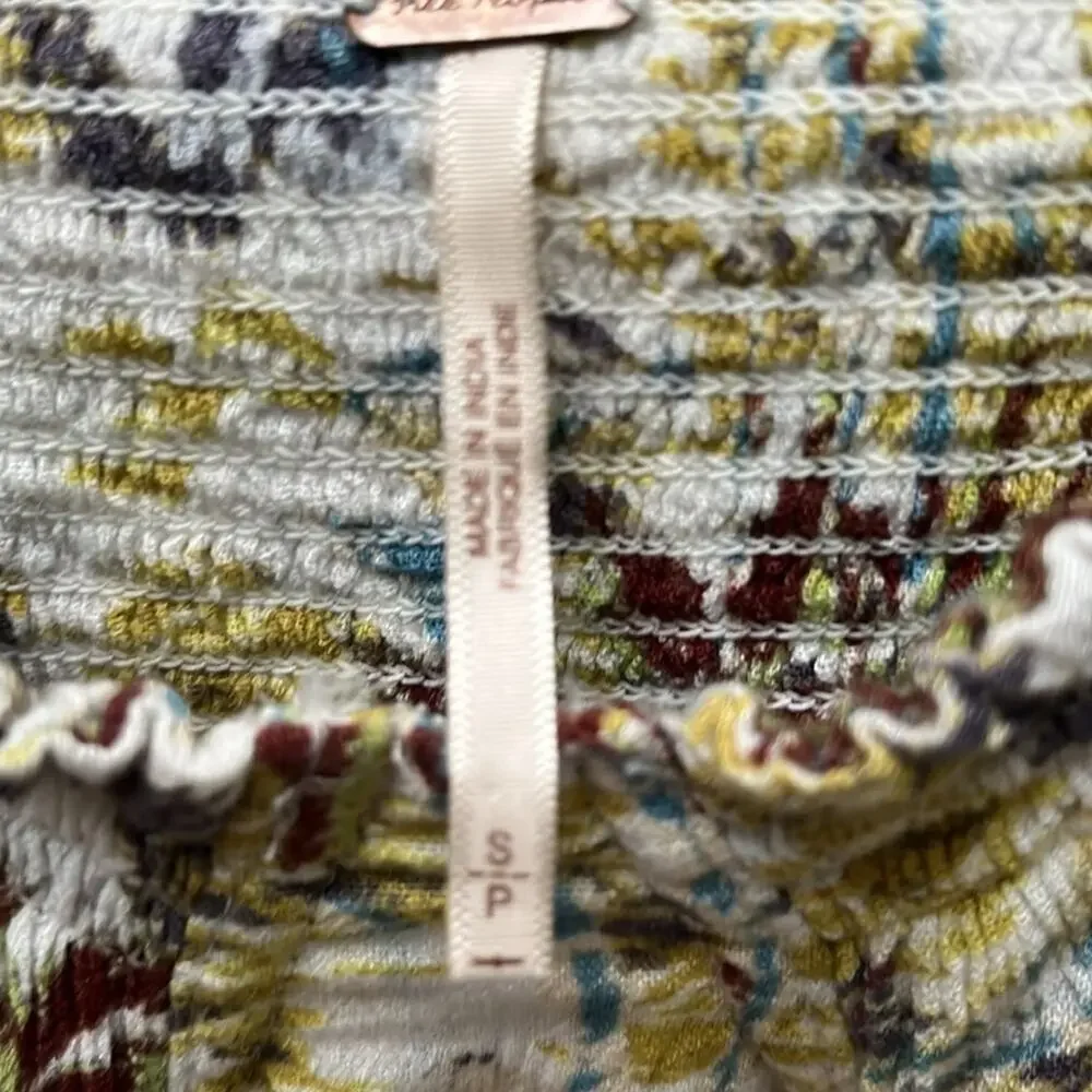 Free People details size